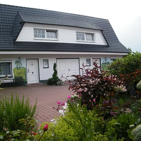 Ferienhaus Seeblick * Sellin (Rugen)